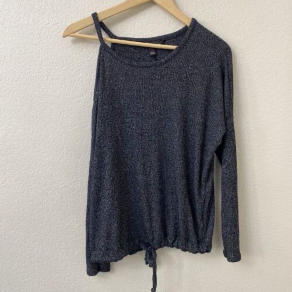 Rock & Republic Cold Shoulder Top Shirt Womens Medium Gray Tie Front